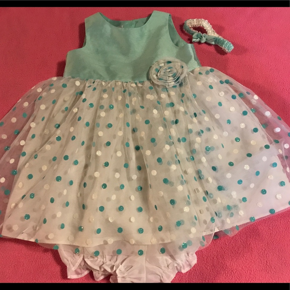 Baby girls special occasion dress 24mths